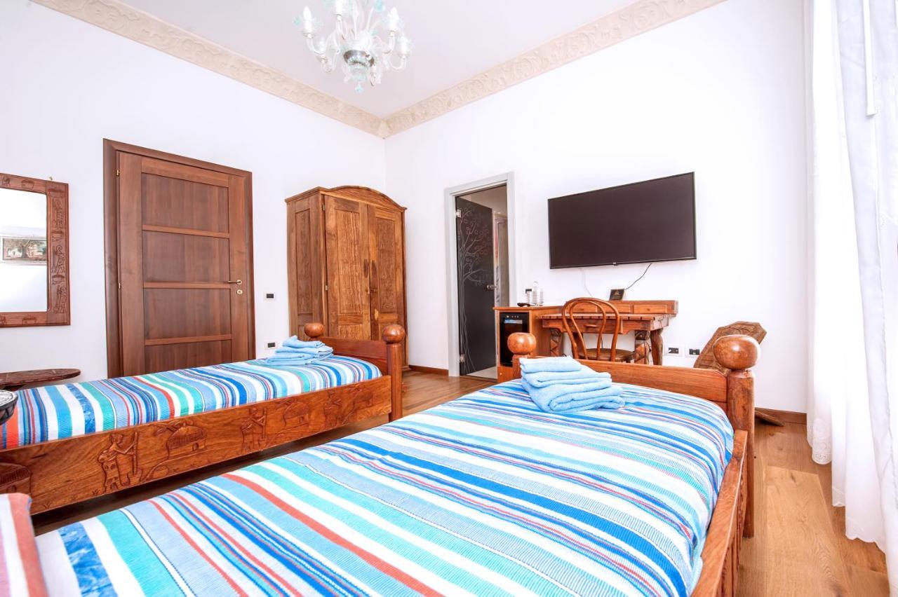 B&B Bone Novelle Dimora Storica Palazzo Zuzi Л'Акуила Экстерьер фото